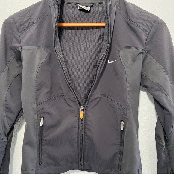 NIKE | Sphere Dry Jacket XS - Picture 4 of 5